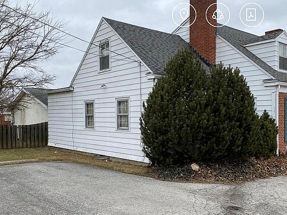 3rd image of 1900 Chapel Dr