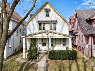 1307 S 30th St, Milwaukee, WI 53215