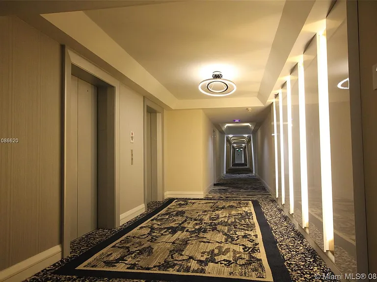 5151 Collins Ave #1030 — Photo 38