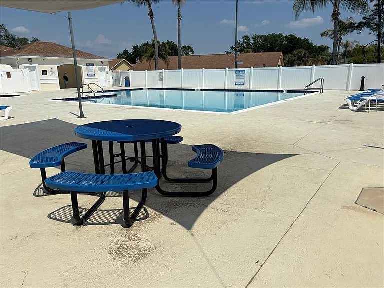 8838 Coral Palms Ct #B — Photo 21