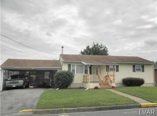 932 Kossuth St, Freemansburg, PA 18017