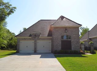 7360 N Aberdeen Dr, Pass Christian, MS 39571
