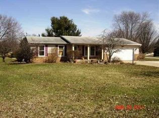 64202 Meadow Ridge Dr, Goshen, IN 46526