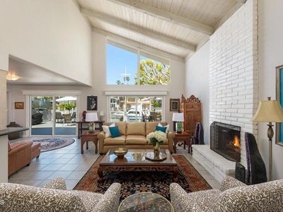 2666 Bayshore Ave, Ventura, CA, 93001