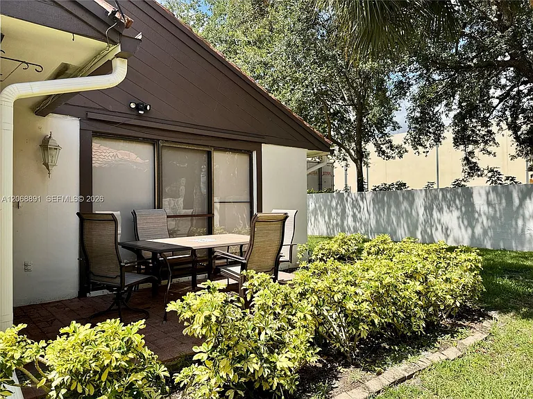 7049 Marlberry Ln #7049 — Photo 16