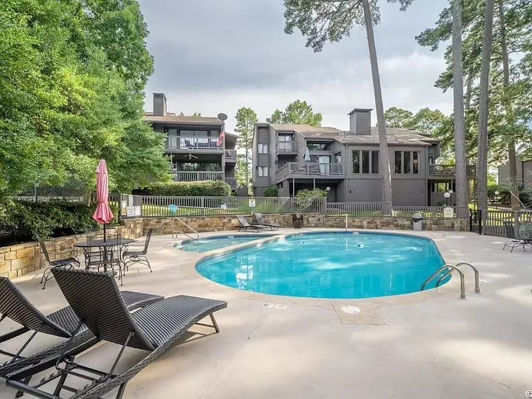 200 Hamilton Oaks Dr #J2 — Photo 20