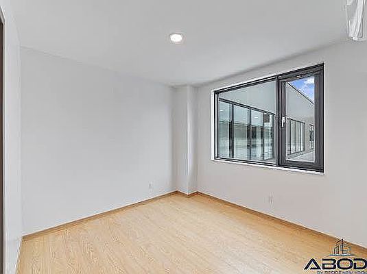 5th image of 6020 3rd Ave #5J