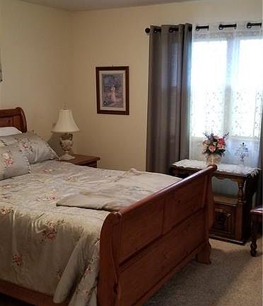 5th image of 518 Woodpointe Dr