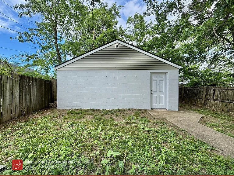 1316 Genessee Ave — Photo 24