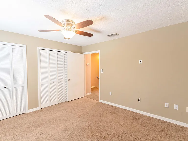 5850 Cypress Gardens Blvd #607 — Photo 15
