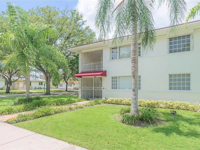3912 Ponce De Leon Blvd #1 — Photo 1