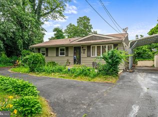 351 Poplar Rd, Mount Laurel, NJ 08054