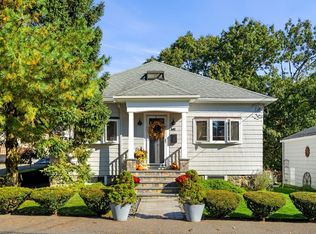 141 Foster Rd, Swampscott, MA 01907