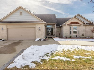 25621 Timber Creek Ln W, Flat Rock, MI, 48134