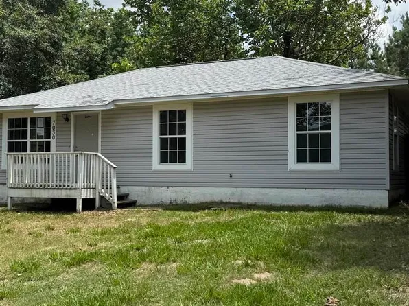 7030 McElhaney Rd, Century, FL 32535