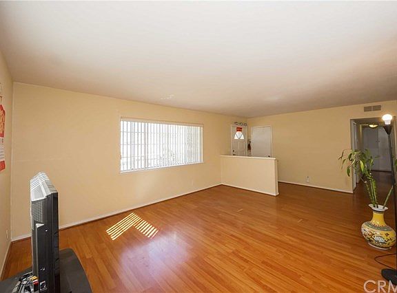 3rd image of 18214 Gallineta St