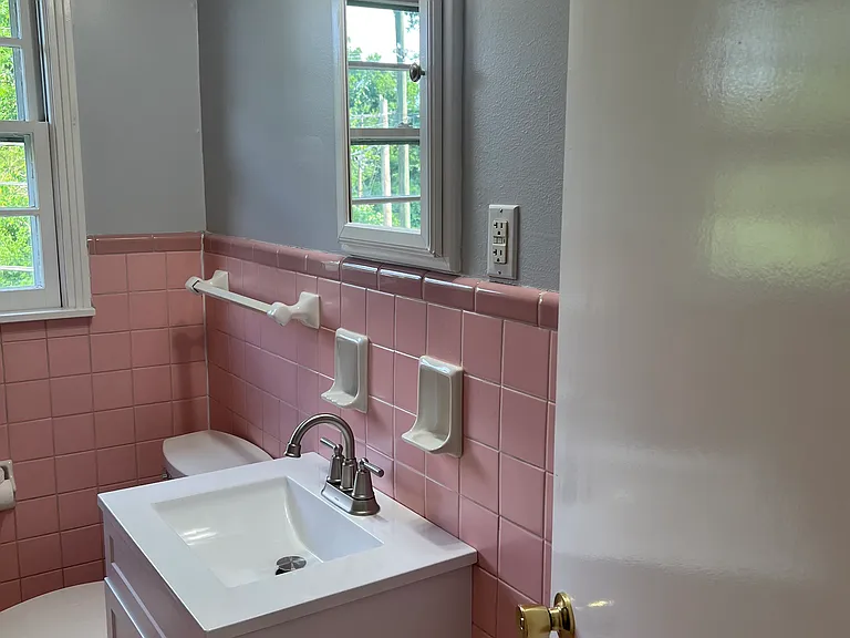 412 American Rd — Photo 12