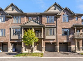 19 Picardy Dr #15, Hamilton, ON L8J0M7