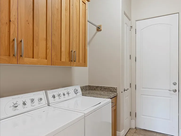 4859 E Eagleridge Dr — Photo 29