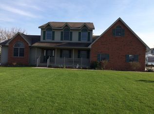 13330 Schiller Rd, Oak Harbor, OH 43449