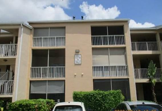 2nd image of 15325sw106th Ter #632