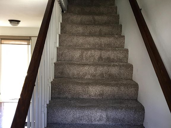 4th image of 229 W Wilson St APT 14