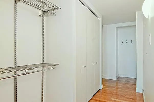 Rented by R New York | media 34