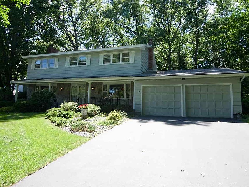 1st image of 29 Underwood Dr