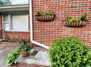 772 Asbury Rd, Candler, NC 28715