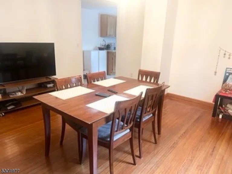 94 Short Hills Ave #B — Photo 6