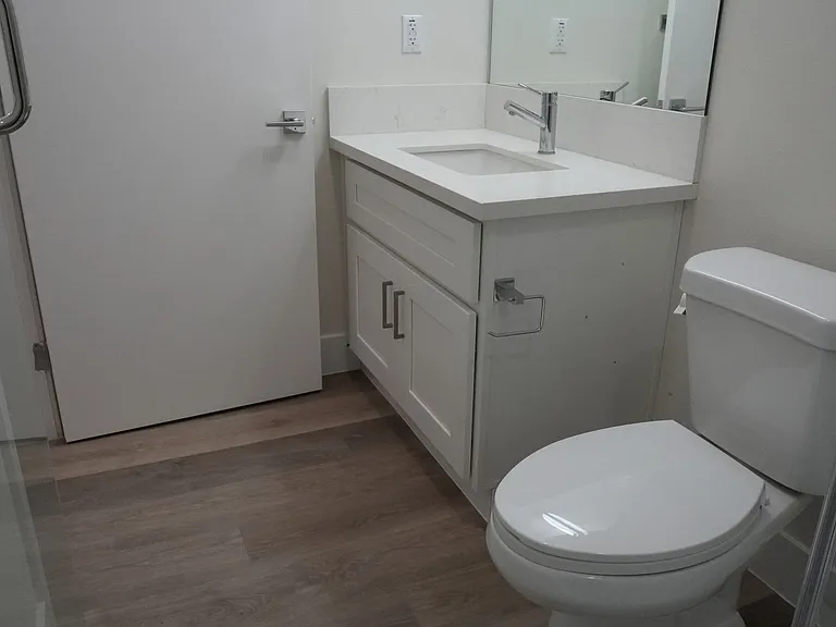 2712 Menlo Ave — Photo 8