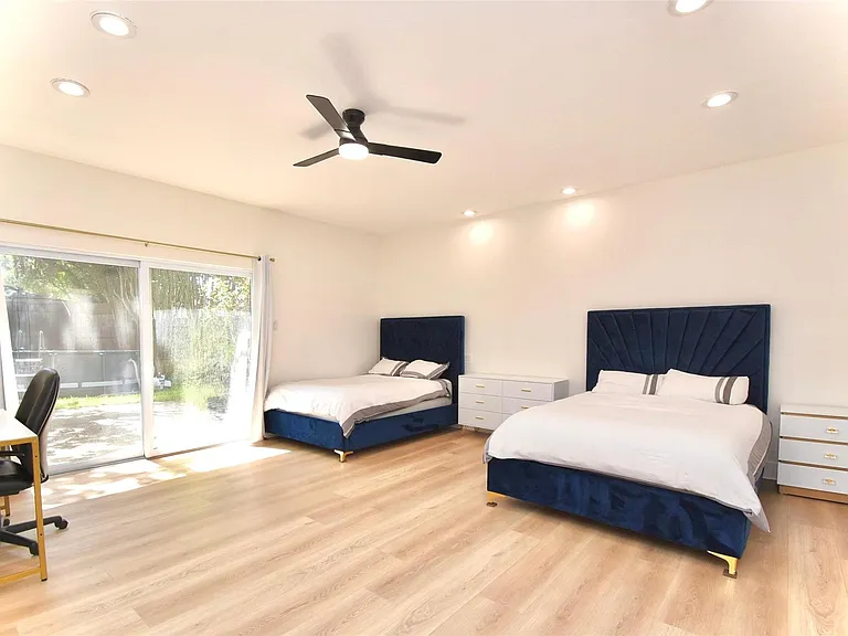 11806 Braesridge Dr — Photo 14