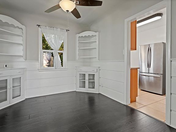 5th image of 1647 1/2 Carmona Ave
