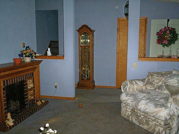 Living room left end