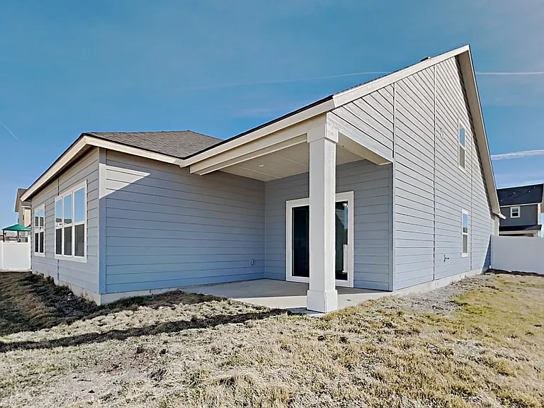 63 S Lancaster Dr — Photo 14