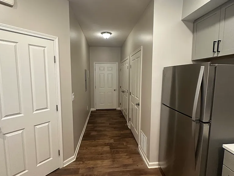 5506 Nottinghamshire Ln — Photo 8