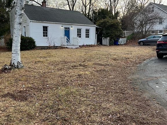 2nd image of 222 Mountain Road