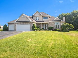151 Turnberry Dr, Battle Creek, MI 49015