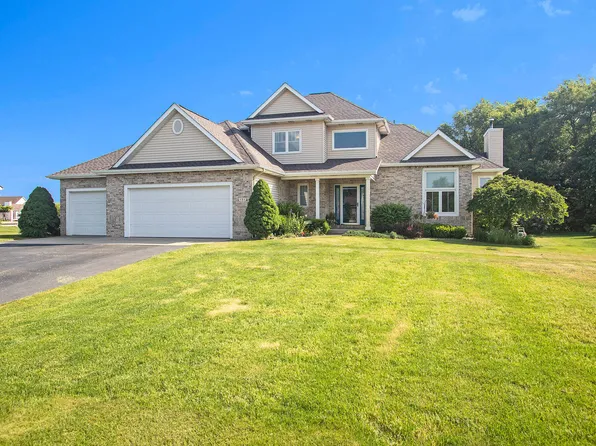 151 Turnberry Dr, Battle Creek, MI 49015