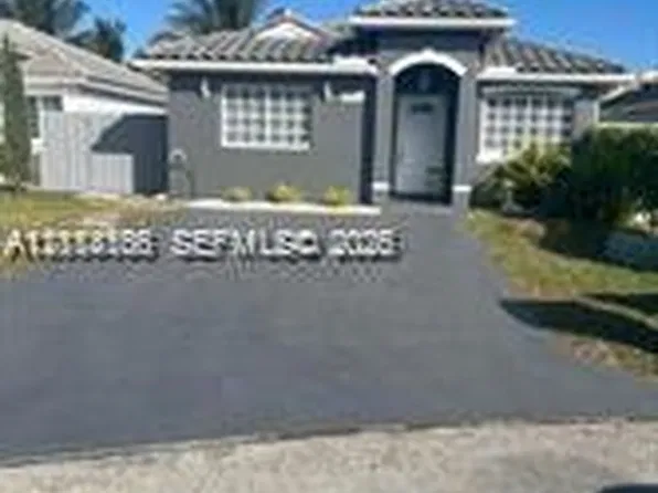 15125 SW 138th Ter, Miami, FL 33196