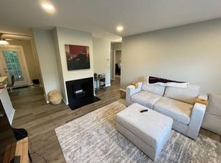 2611 S Walter Reed Dr UNIT D, Arlington, VA 22206