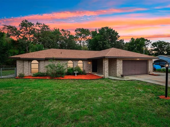 1075 MONTROSE AVENUE, ORANGE CITY, FL 32763