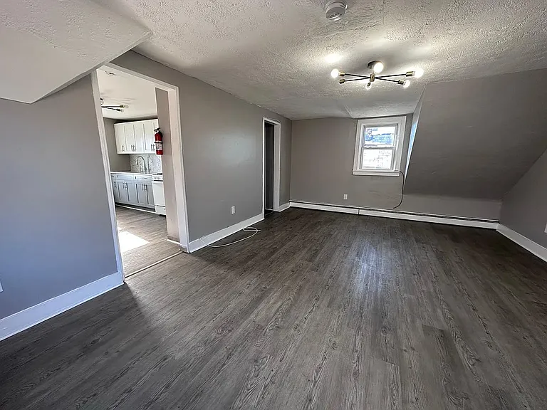 952 Lafayette St #6C — Photo 6