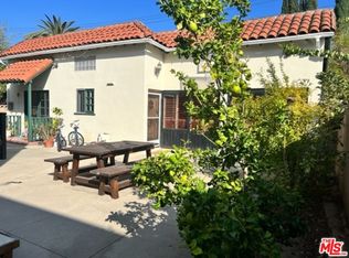 1218 S Sycamore Ave, Los Angeles, CA 90019