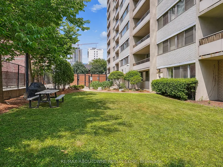 111 Market St #108 — Photo 27