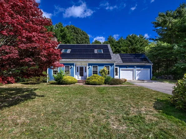 17 Pinewood Drive, East Falmouth, MA 02536