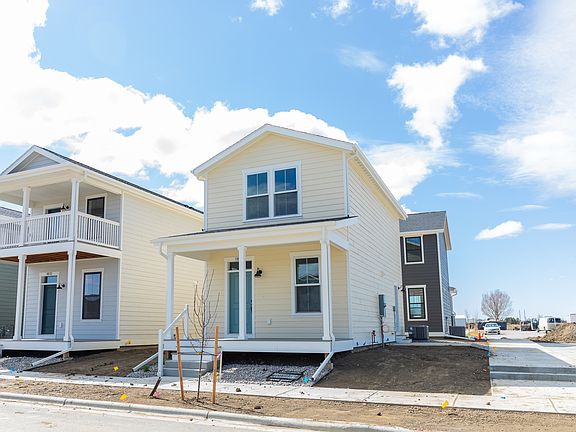 4th image of 1830 Saint Paul Ln