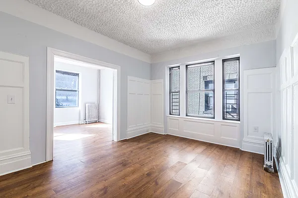 Rented by Clove Realty LLC | media 7