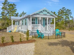 256 Ante Beppum Loop, Carrabelle, FL 32322