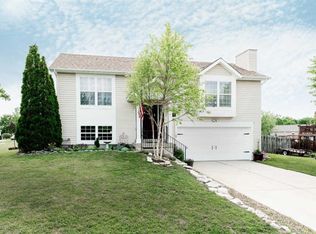 659 Ballantrae Dr, Wentzville, MO 63385